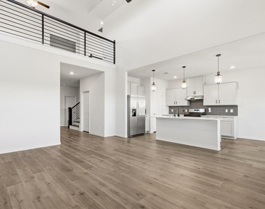 1536 Estivella Drive - Photo Thumbnail 3