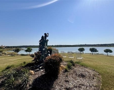 1426 Birds Fort Trail - Photo Thumbnail 19