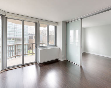 401 E 34th St - Photo Thumbnail 2