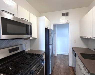 East 63rd Street - Photo Thumbnail 1