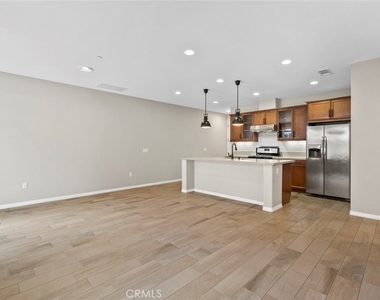 22071 Barrington Way - Photo Thumbnail 7