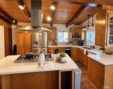31430 Frontier Drive - Photo Thumbnail 15