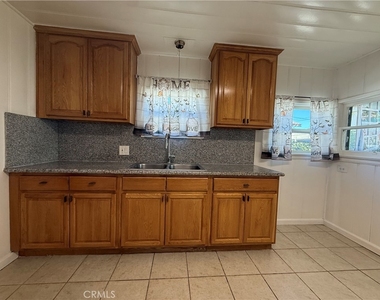 3322 Charlotte Ave - Photo Thumbnail 13