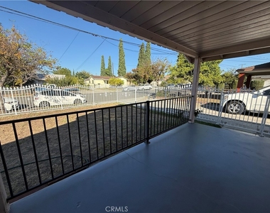 3322 Charlotte Ave - Photo Thumbnail 4