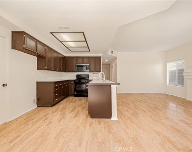 10670 Village - Photo Thumbnail 9