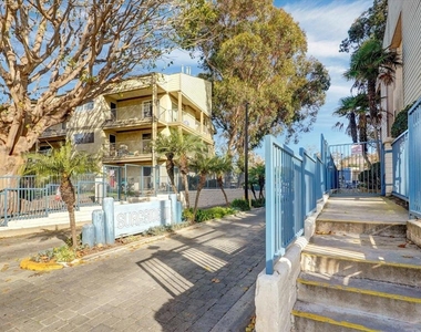 656 Sunfish Way - Photo Thumbnail 24