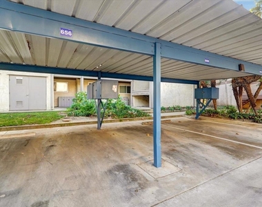 656 Sunfish Way - Photo Thumbnail 22