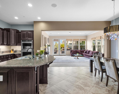 3917 W Hemlock Street - Photo Thumbnail 14