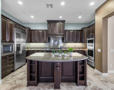 3917 W Hemlock Street - Photo Thumbnail 12