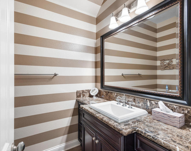 3917 W Hemlock Street - Photo Thumbnail 10