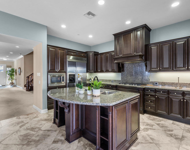 3917 W Hemlock Street - Photo Thumbnail 13