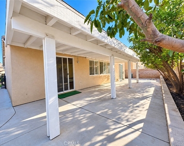 13773 Deerpath Circle - Photo Thumbnail 26