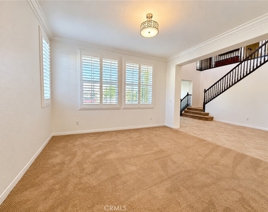 13773 Deerpath Circle - Photo Thumbnail 5