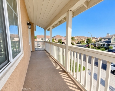 13773 Deerpath Circle - Photo Thumbnail 18