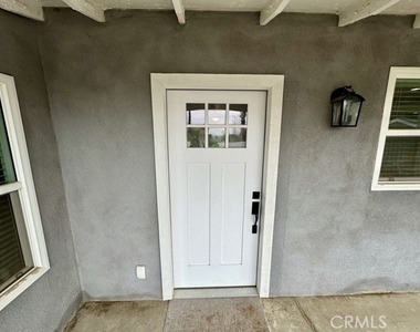 27300 Peach Street - Photo Thumbnail 5