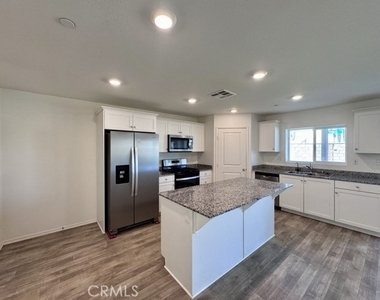 28798 Enclave Lane - Photo Thumbnail 7