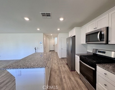 28798 Enclave Lane - Photo Thumbnail 11