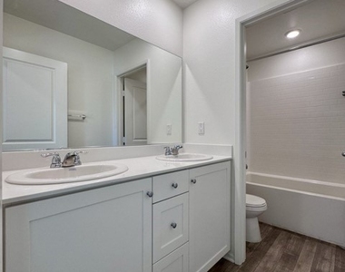 28798 Enclave Lane - Photo Thumbnail 26