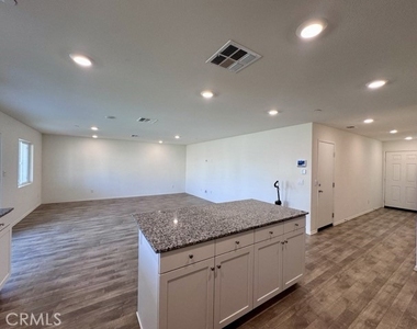 28798 Enclave Lane - Photo Thumbnail 10