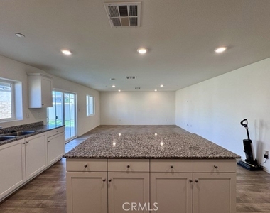 28798 Enclave Lane - Photo Thumbnail 12