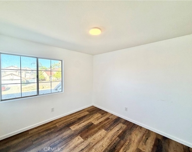 26121 Coronada Drive - Photo Thumbnail 28