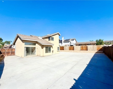 26121 Coronada Drive - Photo Thumbnail 40