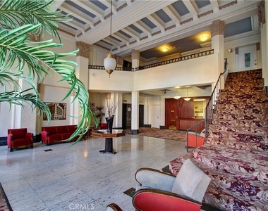140 Linden - Photo Thumbnail 6