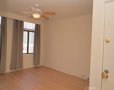 140 Linden - Photo Thumbnail 3