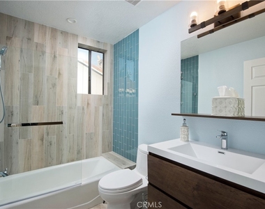 3724 Via Del Prado - Photo Thumbnail 15