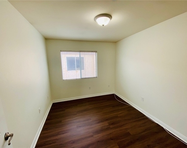 8844 Darby - Photo Thumbnail 20