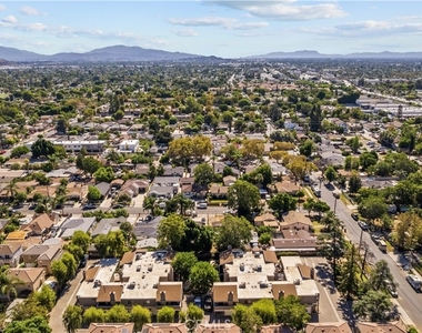 12624 Ralston Avenue - Photo Thumbnail 10