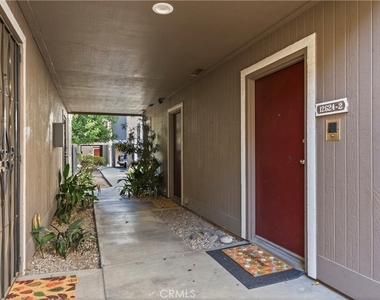 12624 Ralston Avenue - Photo Thumbnail 15