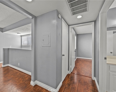 12624 Ralston Avenue - Photo Thumbnail 36