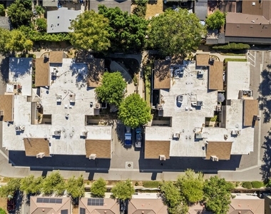12624 Ralston Avenue - Photo Thumbnail 9