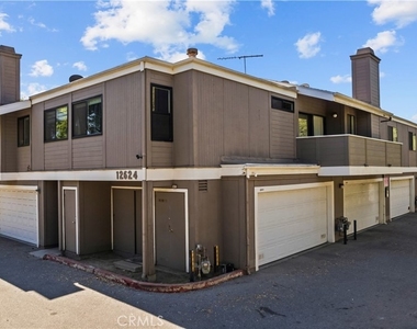 12624 Ralston Avenue - Photo Thumbnail 7