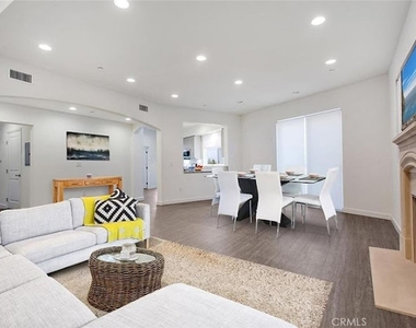 610 Levering Avenue - Photo Thumbnail 6