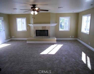 6225 Melvin Avenue - Photo Thumbnail 14