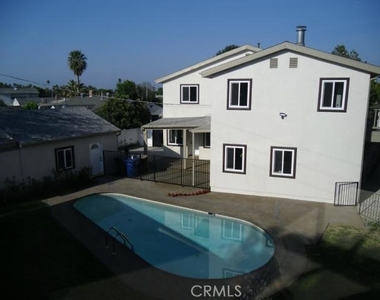 6225 Melvin Avenue - Photo Thumbnail 25