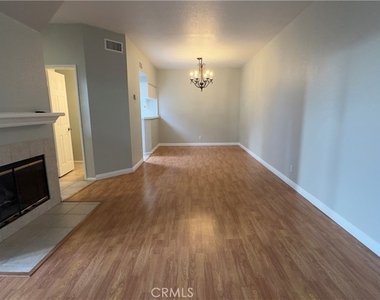 513 Water Oak Lane - Photo Thumbnail 1