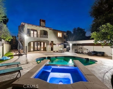 16806 Addison Street - Photo Thumbnail 23