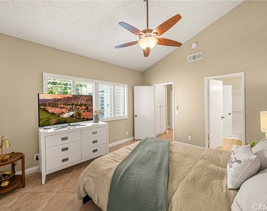 55706 Riviera - Photo Thumbnail 44