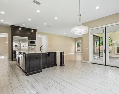 11978 Ricasoli Way - Photo Thumbnail 8