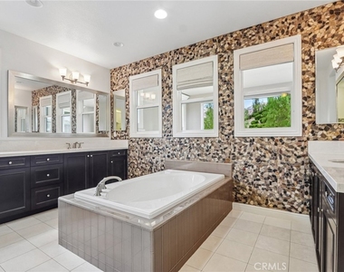 11978 Ricasoli Way - Photo Thumbnail 34