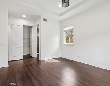 11978 Ricasoli Way - Photo Thumbnail 15