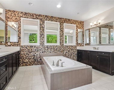 11978 Ricasoli Way - Photo Thumbnail 35