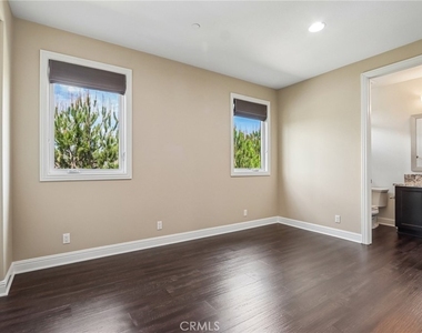 11978 Ricasoli Way - Photo Thumbnail 25