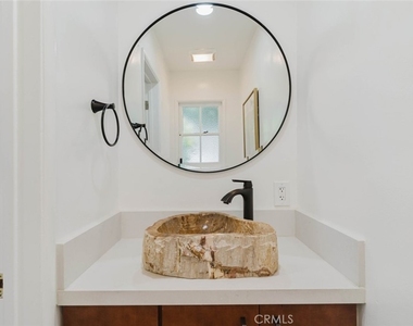 3747 El Lado Drive - Photo Thumbnail 29