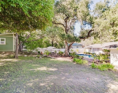 3747 El Lado Drive - Photo Thumbnail 45