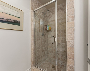 850 N Croft Avenue - Photo Thumbnail 29