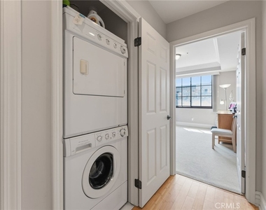 850 N Croft Avenue - Photo Thumbnail 25